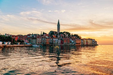 Hırvatistan 'ın eski Rovinj kentinin manzarası.