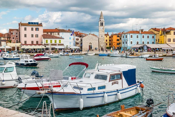 Fazana Croacia Octubre 2019 Fazana Una Pequeña Ciudad Península Istria —  Fotos de Stock