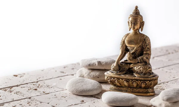 Bouddhisme et symbole de pleine conscience pour la méditation et le bien-être, espace de copie — Photo