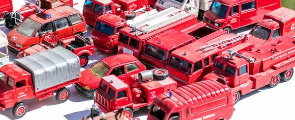 Sběratel displej pro kovové hasič truck specialisty na dobročinný bazar — Stock fotografie