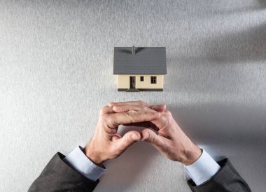 hasta mimar veya özellik sahibi el konut geliştirme için bekliyor