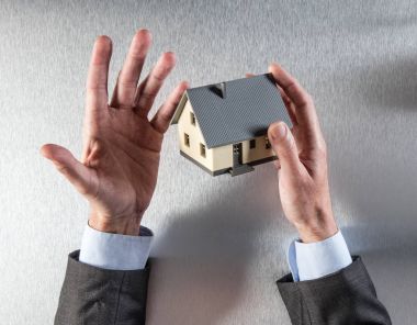 Emlak sembolü holding özelliği satıcı eller