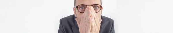 Scared manager hiding his emotions for corporate mistake or silence, banner — Stock Photo, Image