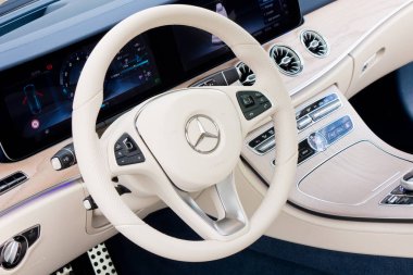 Mercedes-Benz E-Class Coupe 2017 iç