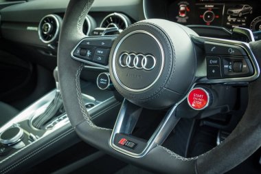 Audi TT RS Coupe 2017 Wheel clipart