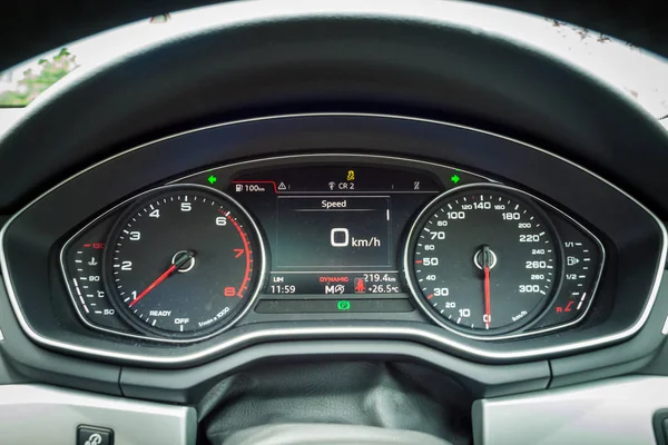 Audi A5 Sportback 2017 Dashboard — Stock Photo, Image