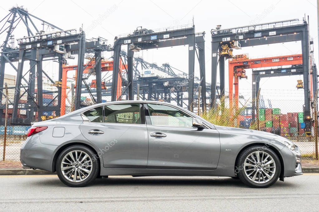 q50 tracker