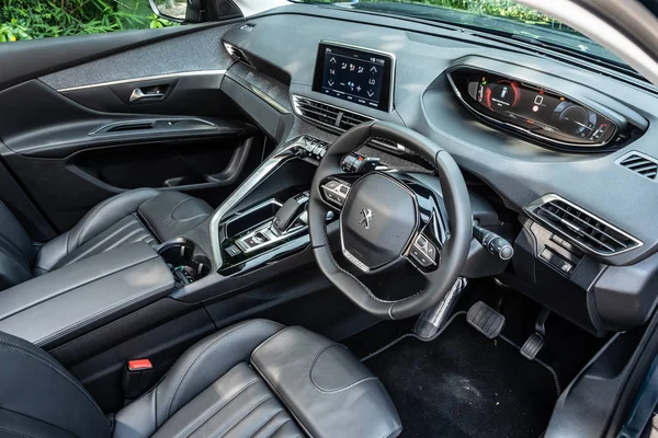 Peugeot 5008 Interior — Foto de Stock