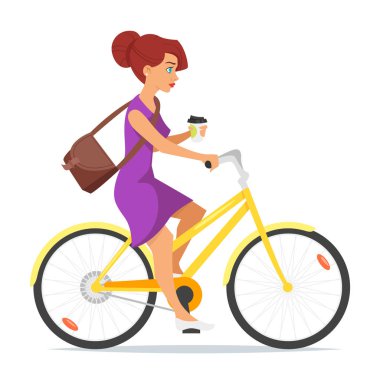 kadın onun elinde kahve ile bisiklet sürme.
