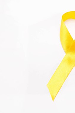 Sarı Destek Askerler Kurdelesi Beyaz Arkaplanda İzole Edildi.