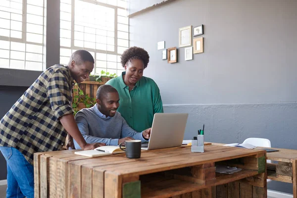 Smiling African colleagues — Stock Photo, Image