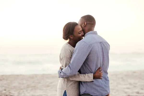 Junge Afrikanerin — Stockfoto