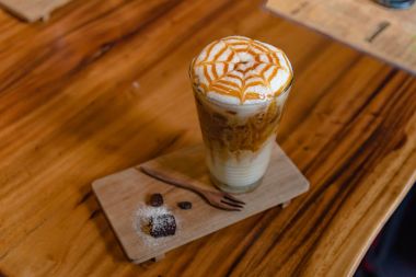 Buz karamel macchato