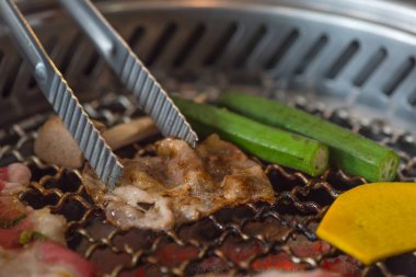 Japonya biftek dilimlenmiş