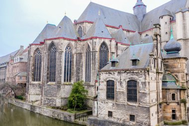 Bina Ghent, Belçika