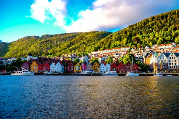 A paisagem de Bergen City na Noruega — Fotografia de Stock