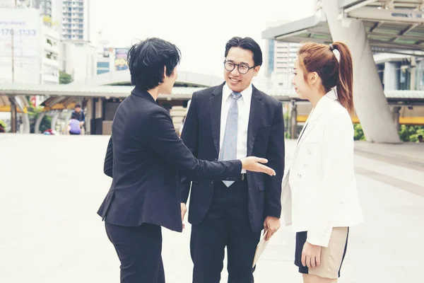 Congratulation Collaboration Partner Sign Contract Diverse Businessman Shake Hands Together — Stock Photo, Image