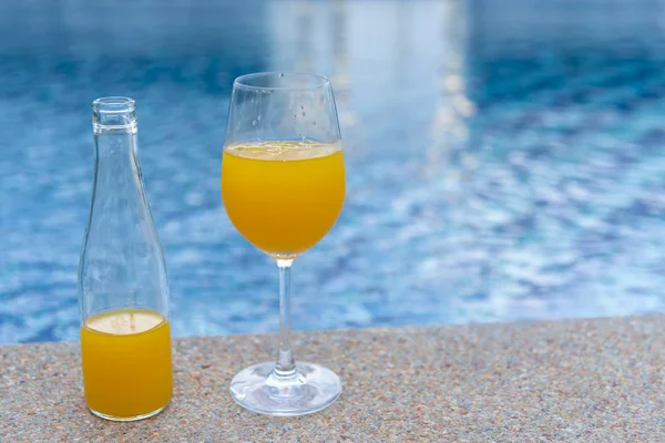 Orange Juice Swimming Pool Tropical Soft Drink — Stock Photo, Image