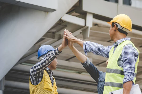 Socio Business Trust Asociación Trabajo Equipo Contratista Industria Primer Golpe — Foto de Stock