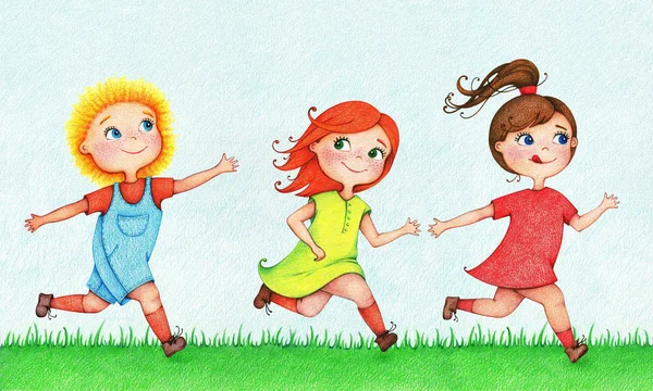 手工绘制的插图的运行和由彩色铅笔追对方在夏天的三个孩子 — 图库照片