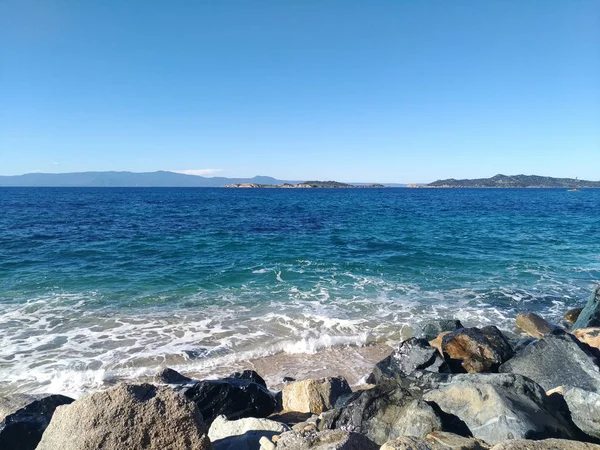 Yunanistan Deniz Sahne Dağları Ile — Stok fotoğraf