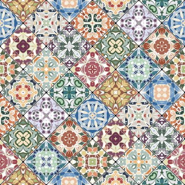 Mozaik kümedeki soyut desenler.