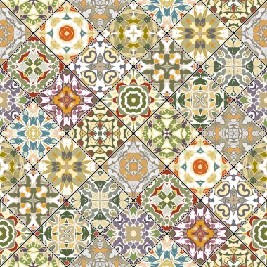 Oryantal tarzı kare artıkları.