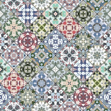 Mozaik kümedeki soyut desenler.