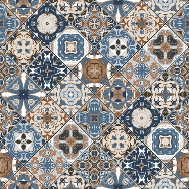 Mozaik kümedeki soyut desenler.