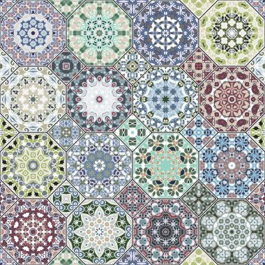 Sekizgen ve kare desenleri.