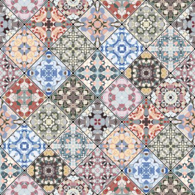 Mozaik kümedeki soyut desenler.