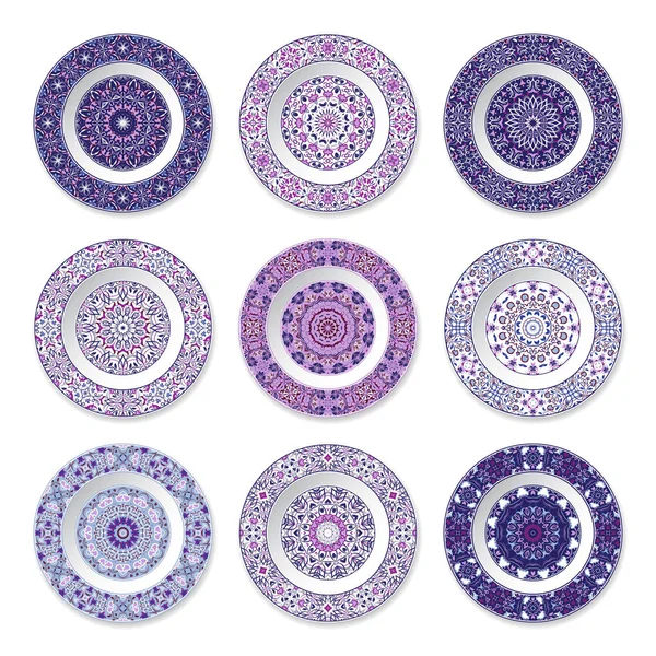 Set mit neun dekorativen Tellern — Stockvektor