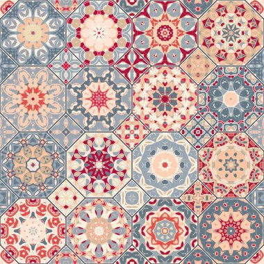 Sekizgen ve kare desenleri.