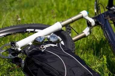 turist sırt çantası ve Bisiklet