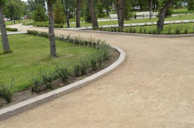 Sandy bir güzel şehirde Park yürüyüş parkurudur