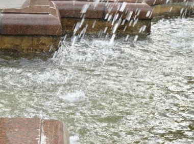Su, splash su çeşme. Şehir Çeşme parçası