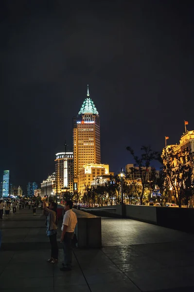 상하이, 중국에서 밤에 외 탄 — 스톡 사진