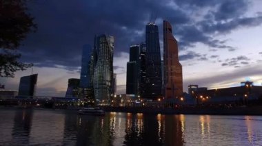 Tekne turu ile City akşam