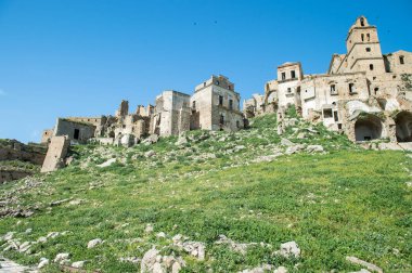 Eski şehir Craco Basilicata