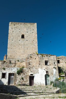 Eski şehir Craco Basilicata