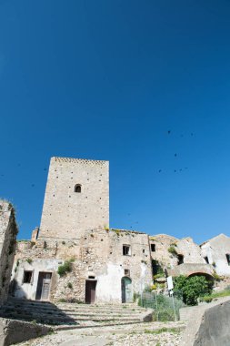 Eski şehir Craco Basilicata