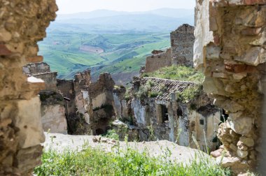 Eski şehir Craco Basilicata
