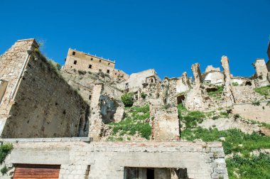 Eski şehir Craco Basilicata