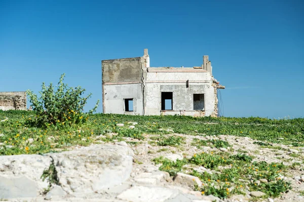 Eski şehir Craco Basilicata