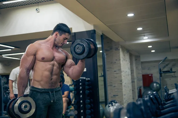 Flessione mano in palestra — Foto Stock