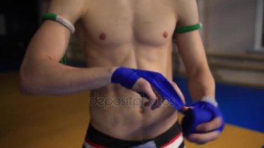 Tay savaşçı handwraps kadar rüzgarlar