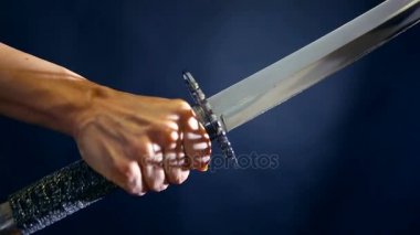 Japon katana kılıcı. Bıçak yakın çekim