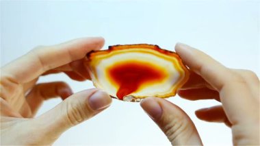 Carnelian - turuncu şeritli mineral kalsedon var. Carnelian tutan kuyumcu
