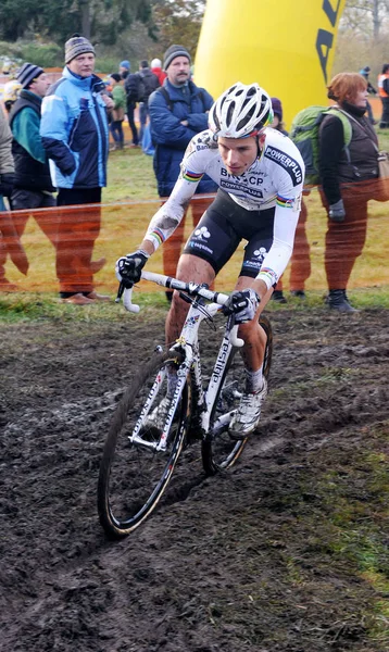 Belgischer querfeldein-fahrer niels albert — Stockfoto