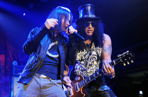 Myles Kennedy and Slash